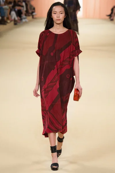 Look 19